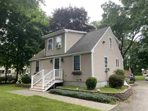 143 1/2 6th Street Dover NH 03820
