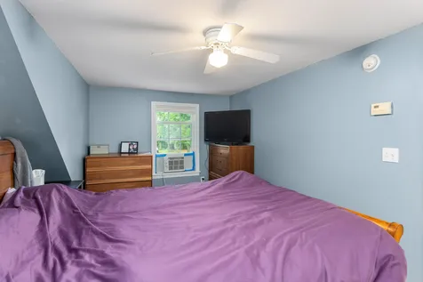 143 1/2 6th Street Dover NH 03820