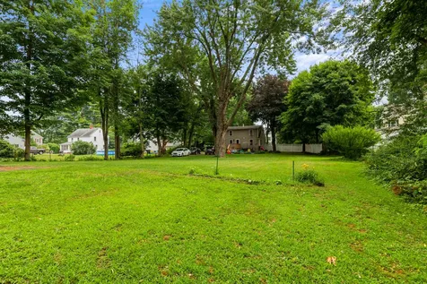 143 1/2 6th Street Dover NH 03820