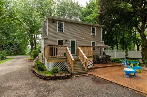 143 1/2 6th Street Dover NH 03820