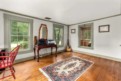 396 South Road Brentwood NH 03833