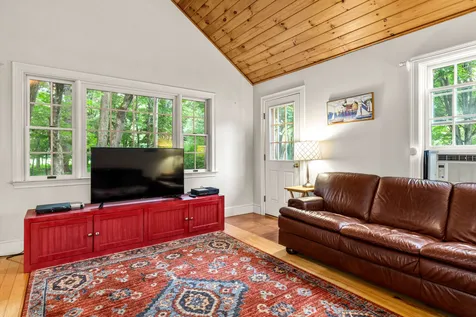 396 South Road Brentwood NH 03833