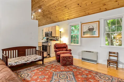 396 South Road Brentwood NH 03833
