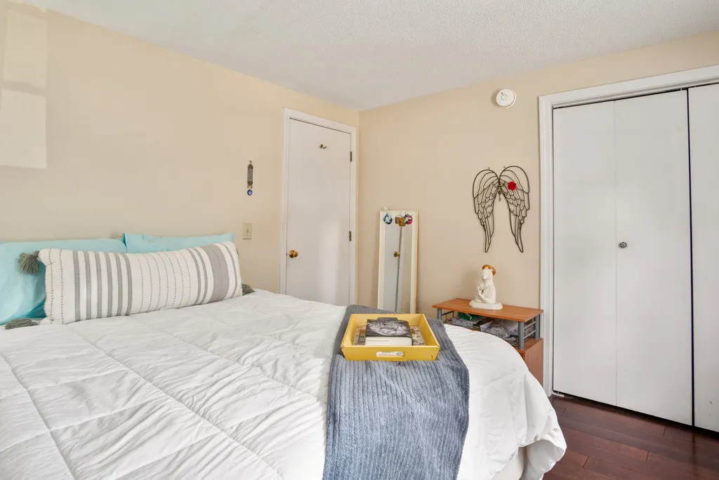 1305 White Cedar Boulevard Portsmouth NH 03801