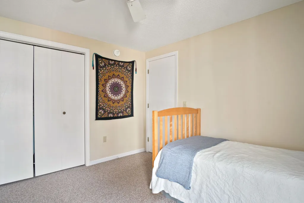 1305 White Cedar Boulevard Portsmouth NH 03801