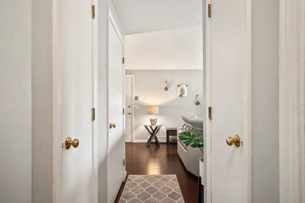 1305 White Cedar Boulevard Portsmouth NH 03801