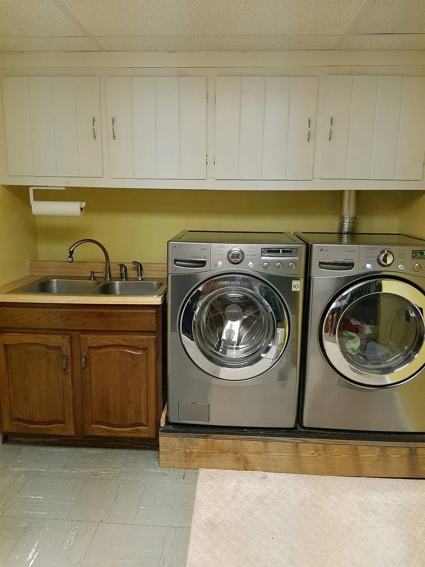 12 Mollybrook Drive Stark NH 03582
