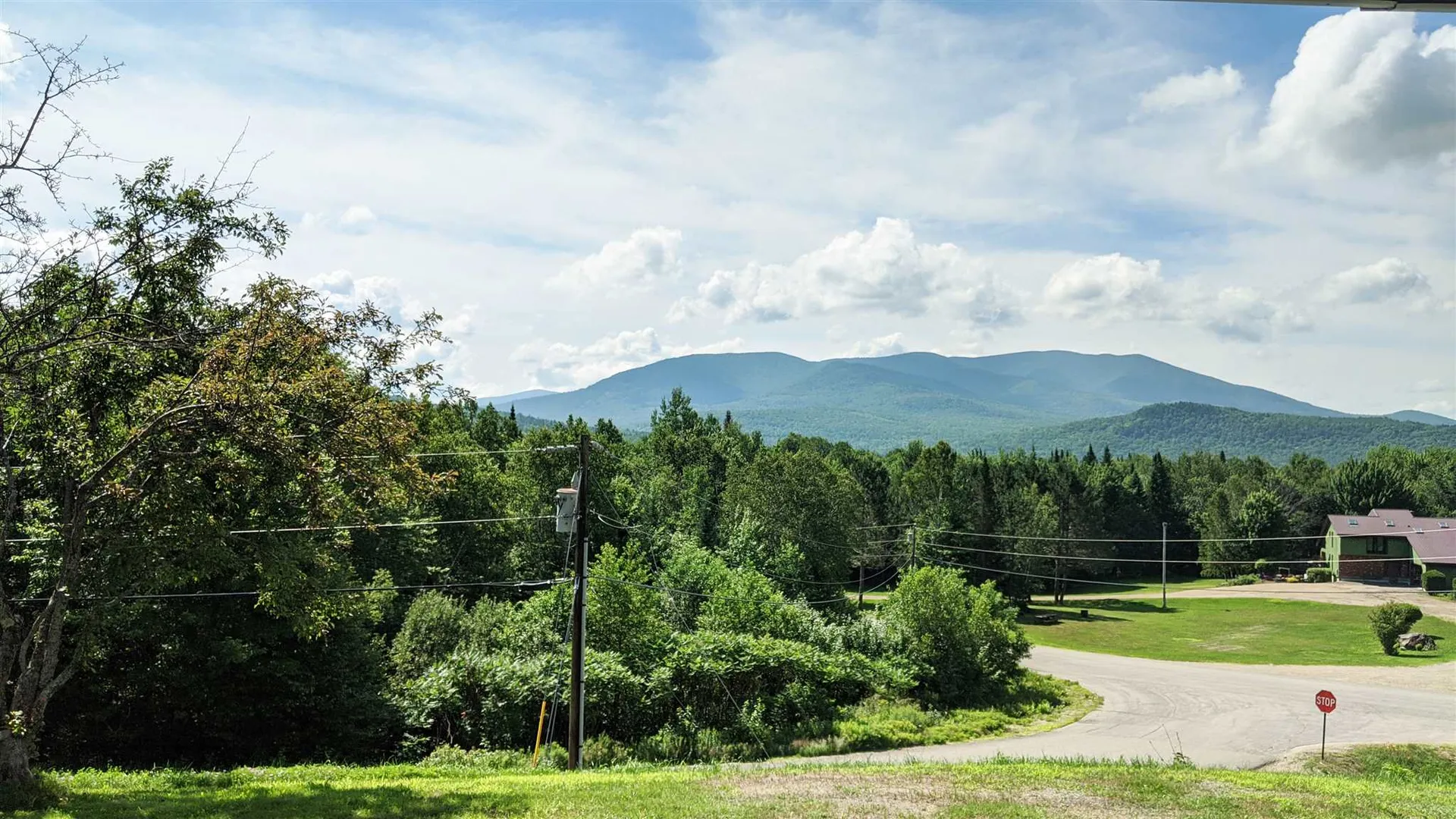 12 Mollybrook Drive Stark NH 03582