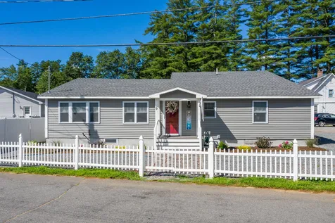 9 Hill Road Tilton NH 03276