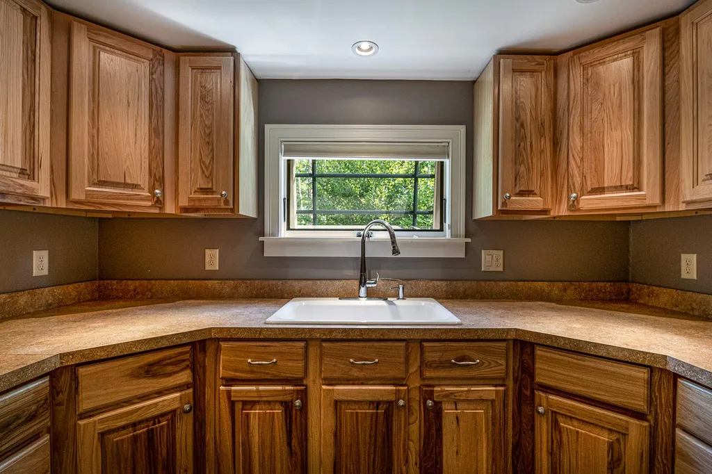 1005 Lake Avenue Sunapee NH 03751
