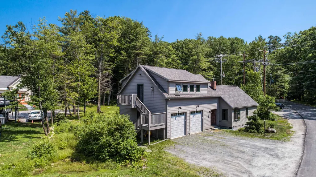 1005 Lake Avenue Sunapee NH 03751