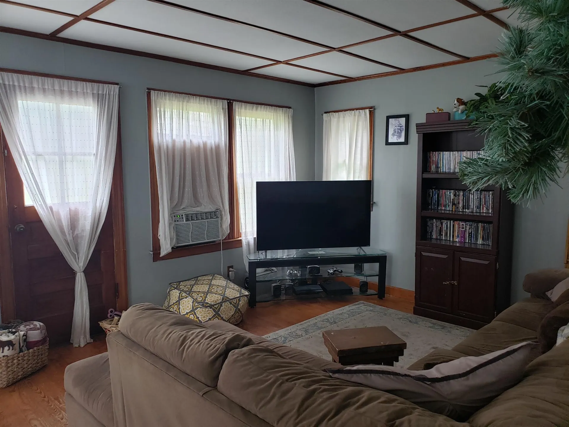 12 Bow Street Pittsfield NH 03263