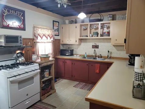 12 Bow Street Pittsfield NH 03263