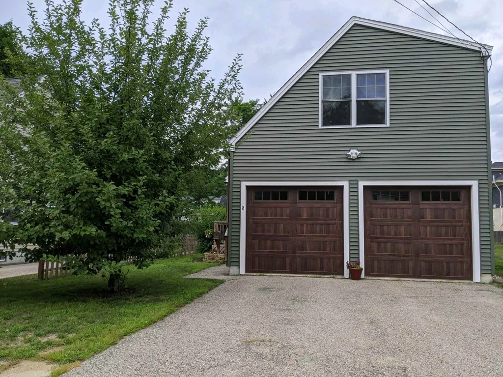 5 Sidney Street Rochester NH 03867