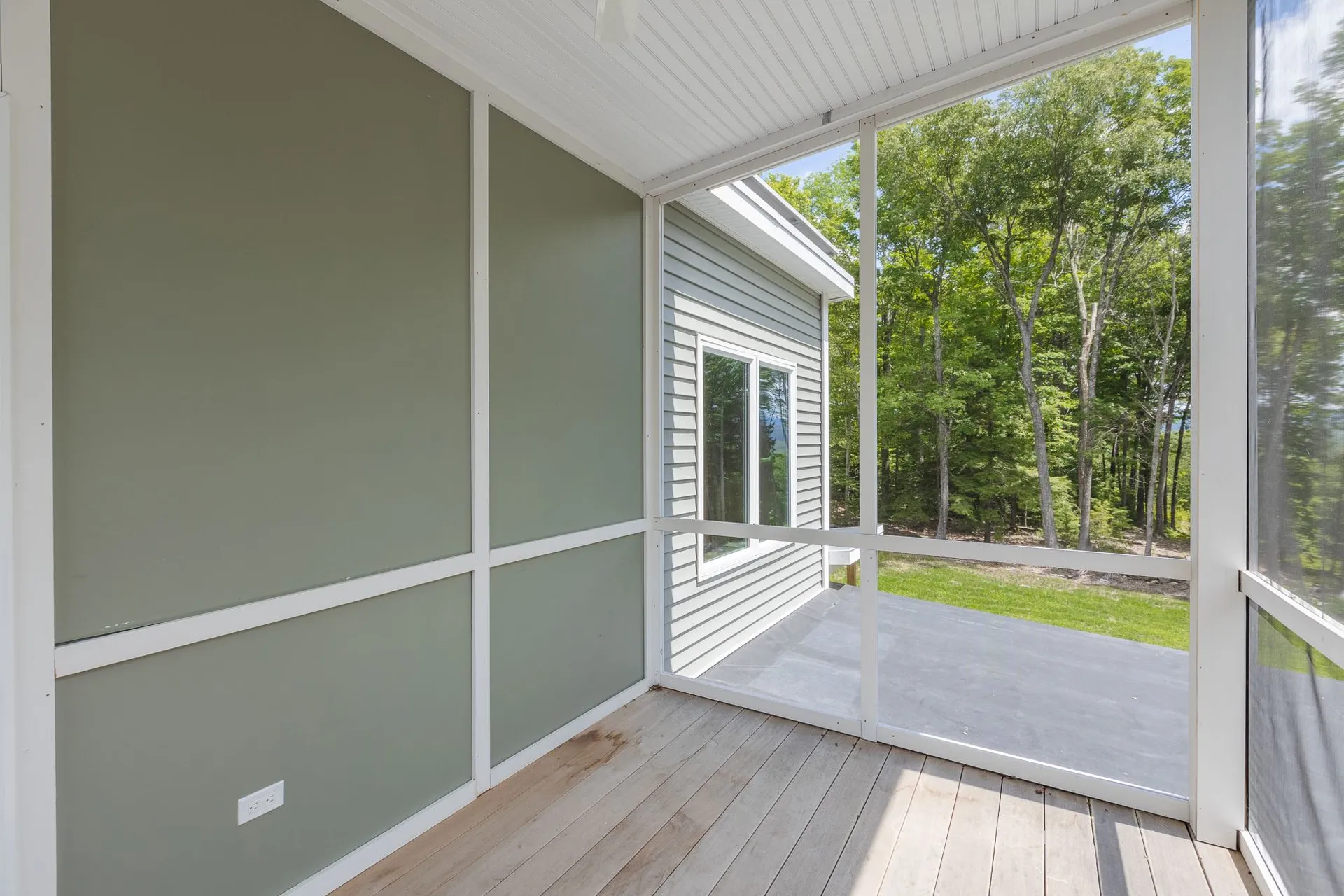 34 Eastman Road Hartland VT 05058