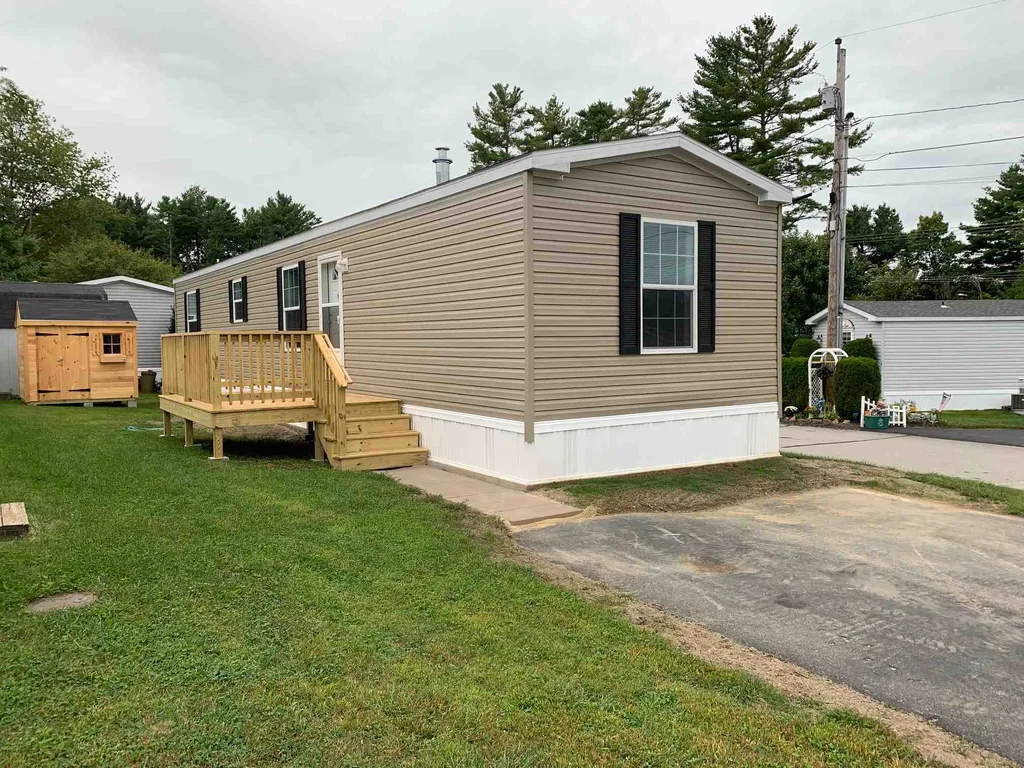 40 Hampton Road Exeter NH 03833