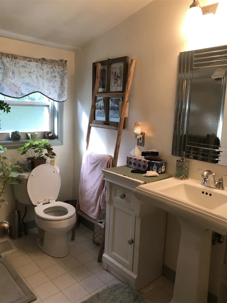 53 Sunset Drive Colchester VT 05446