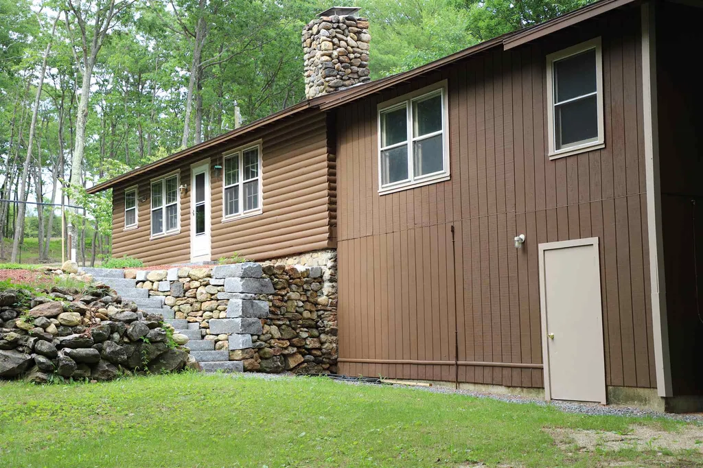 99 Todd Hill Road Rindge NH 03461