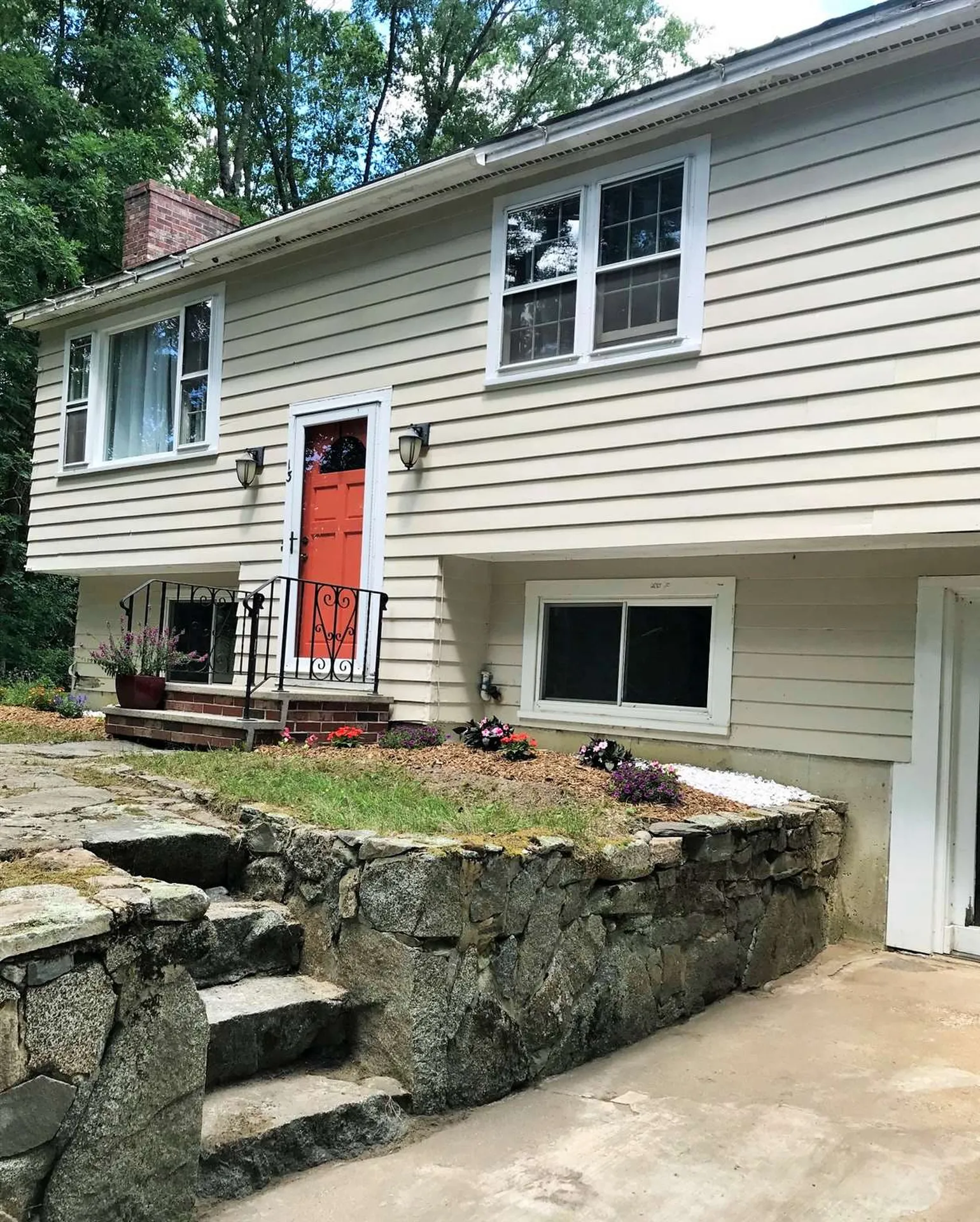 13 Longmarsh Road Durham NH 03824