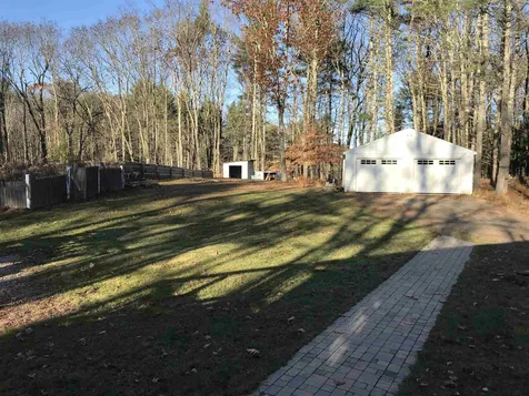 13 Longmarsh Road Durham NH 03824