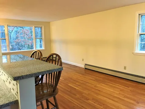 13 Longmarsh Road Durham NH 03824
