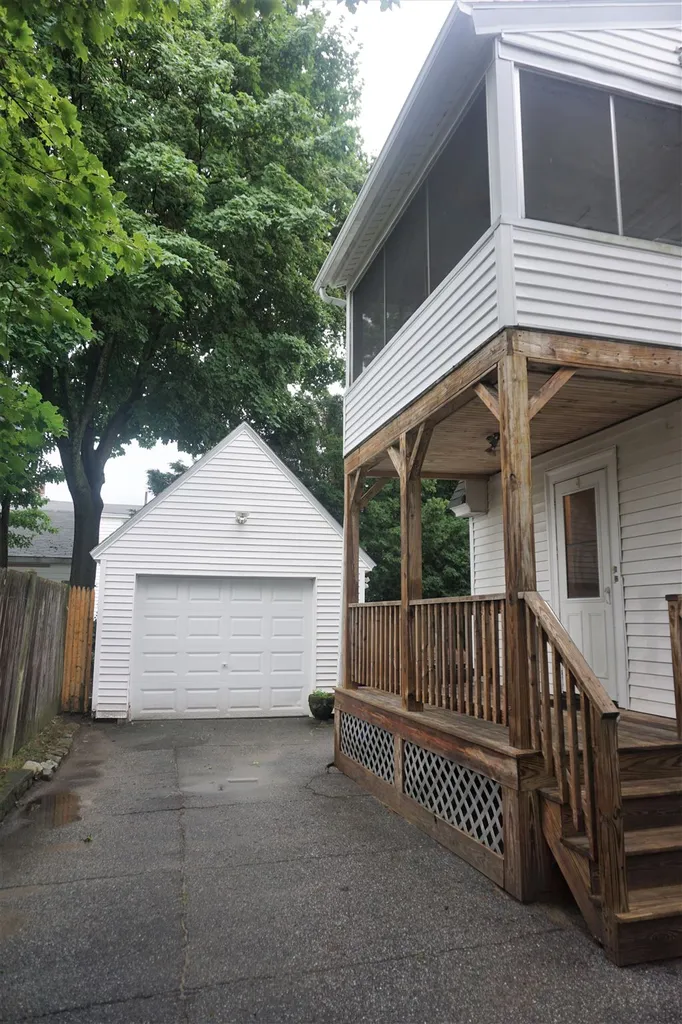 443 Cilley Road Manchester NH 03103
