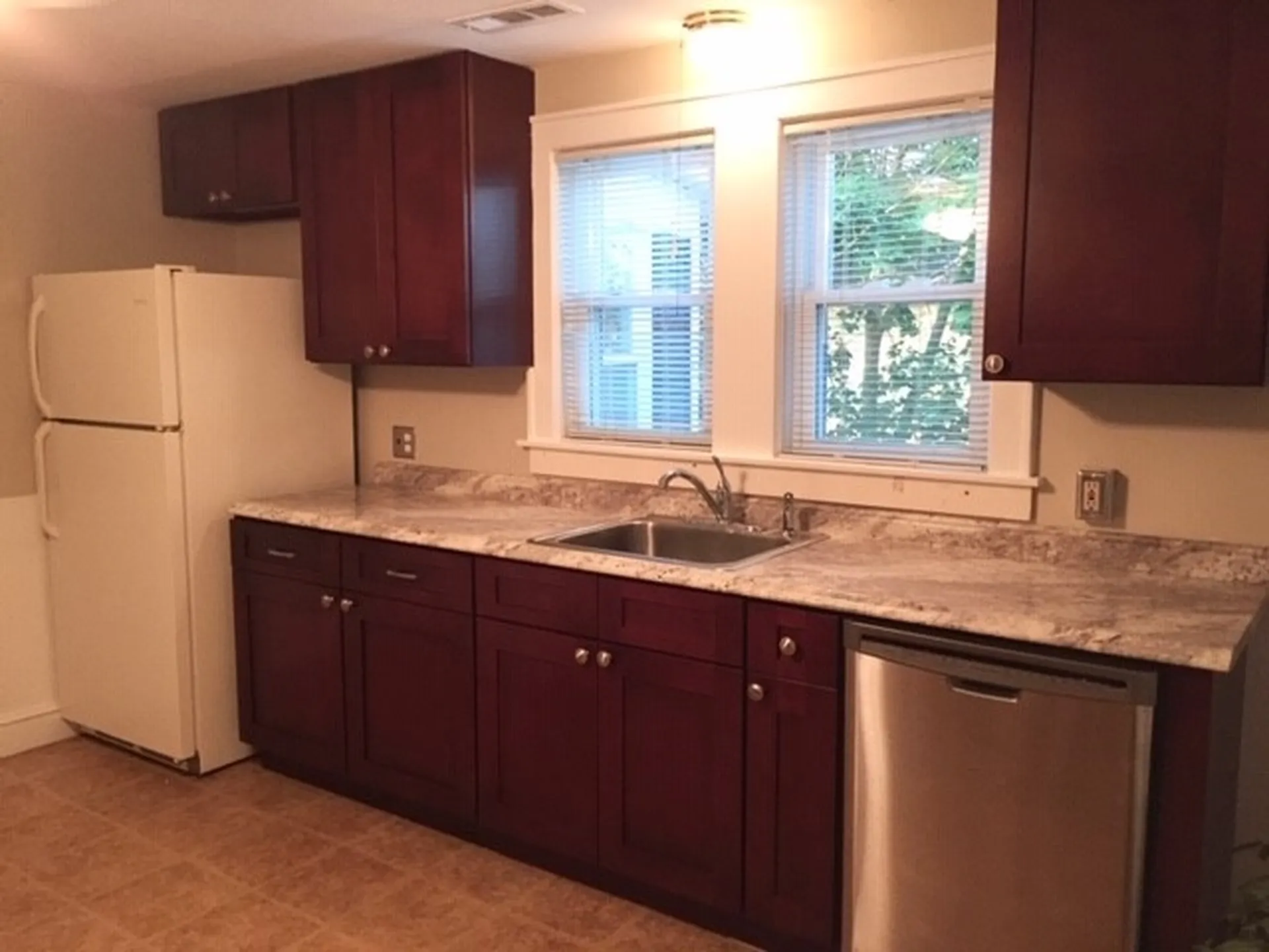 443 Cilley Road Manchester NH 03103
