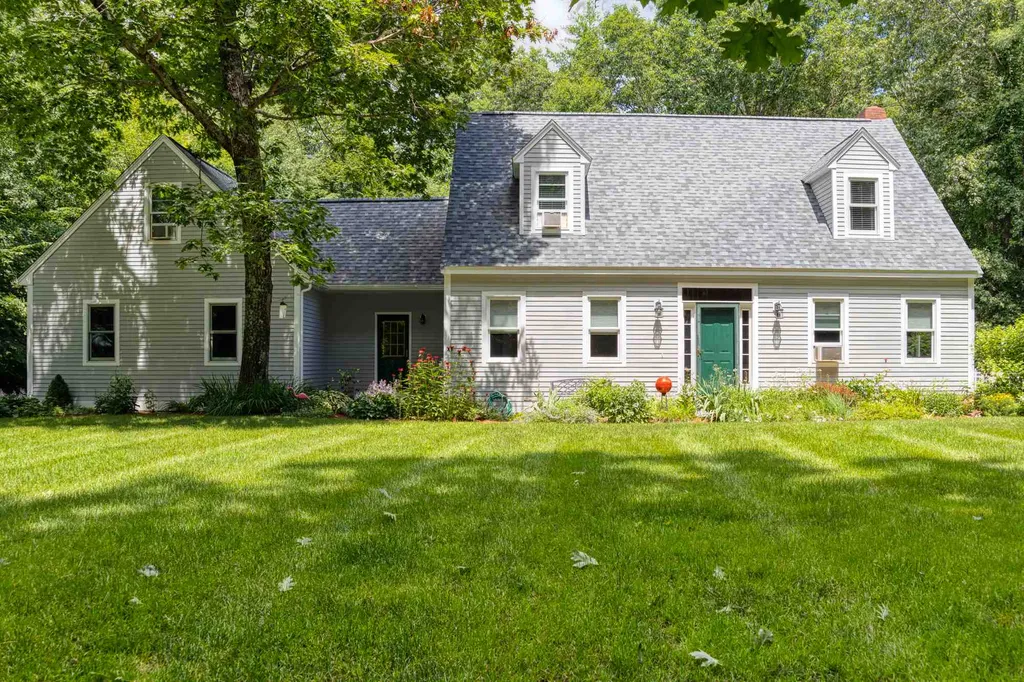 85 Dudley Road Brentwood NH 03833