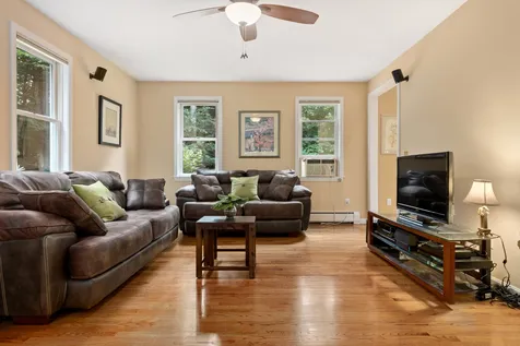 85 Dudley Road Brentwood NH 03833