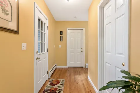 85 Dudley Road Brentwood NH 03833