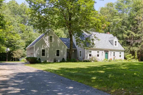 85 Dudley Road Brentwood NH 03833