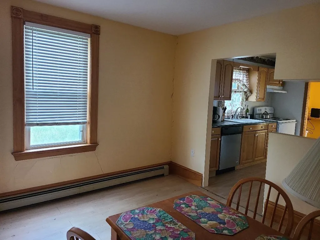 6 Gordon Avenue Gorham NH 03581