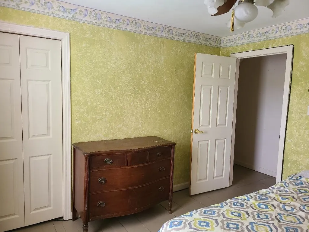 6 Gordon Avenue Gorham NH 03581