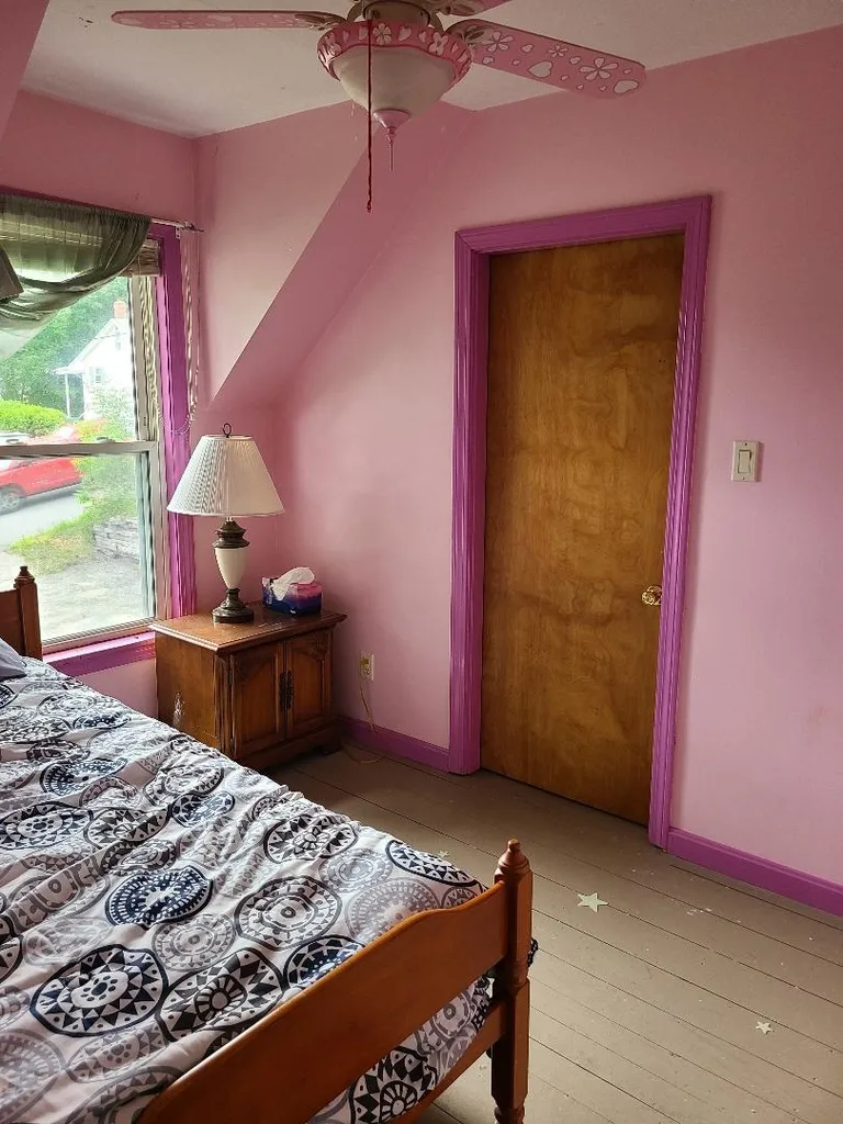 6 Gordon Avenue Gorham NH 03581