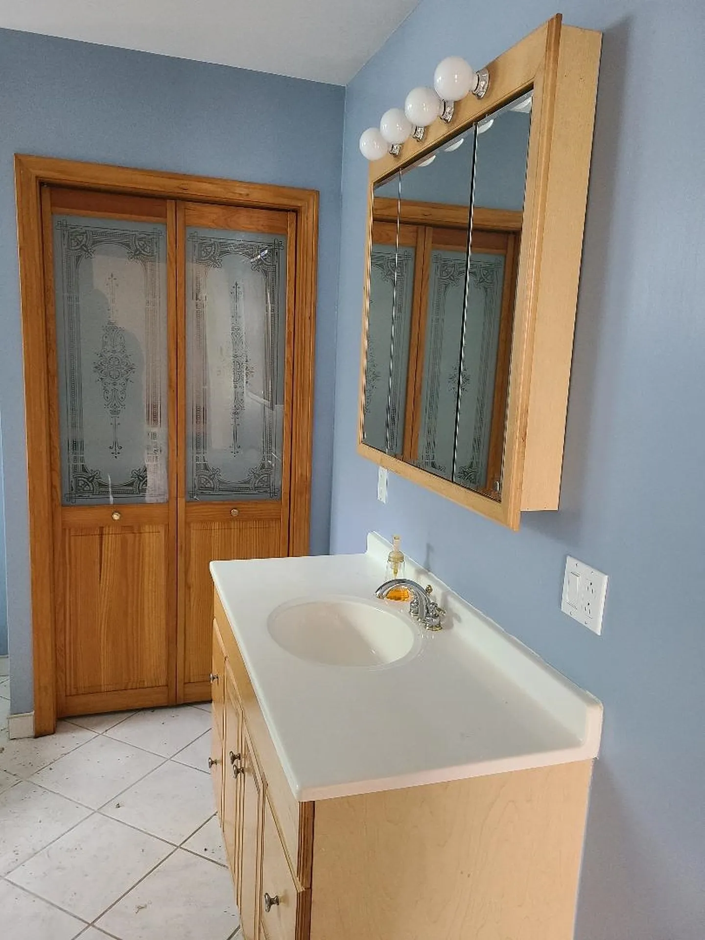 6 Gordon Avenue Gorham NH 03581
