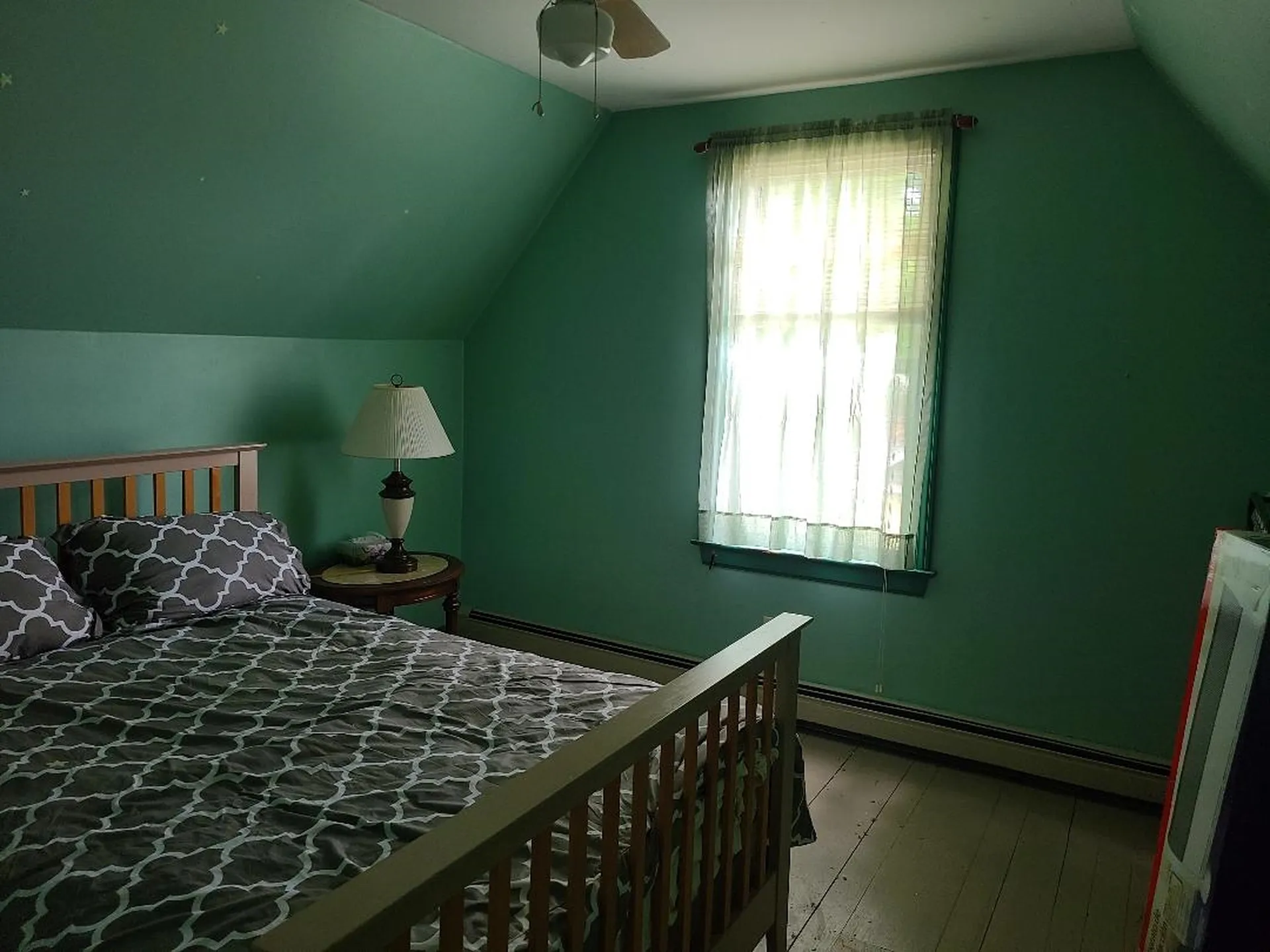 6 Gordon Avenue Gorham NH 03581