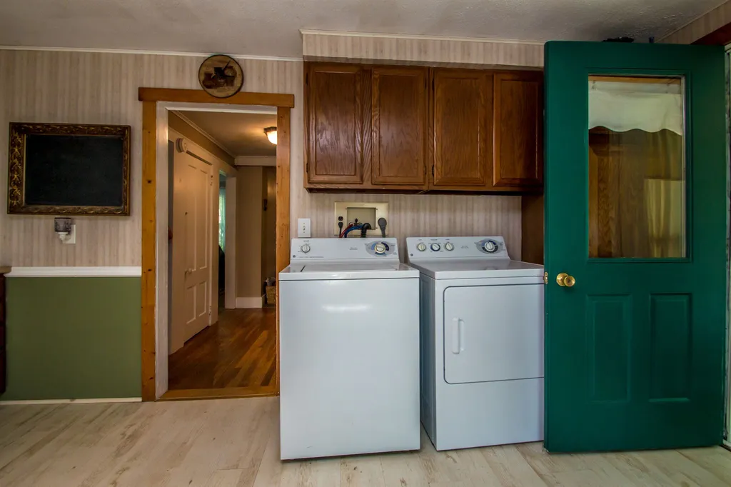 19 Dusty Drive Whitefield NH 03598