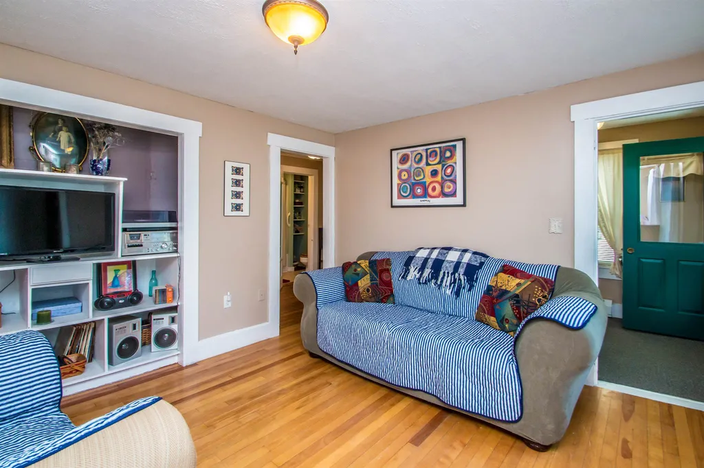 19 Dusty Drive Whitefield NH 03598