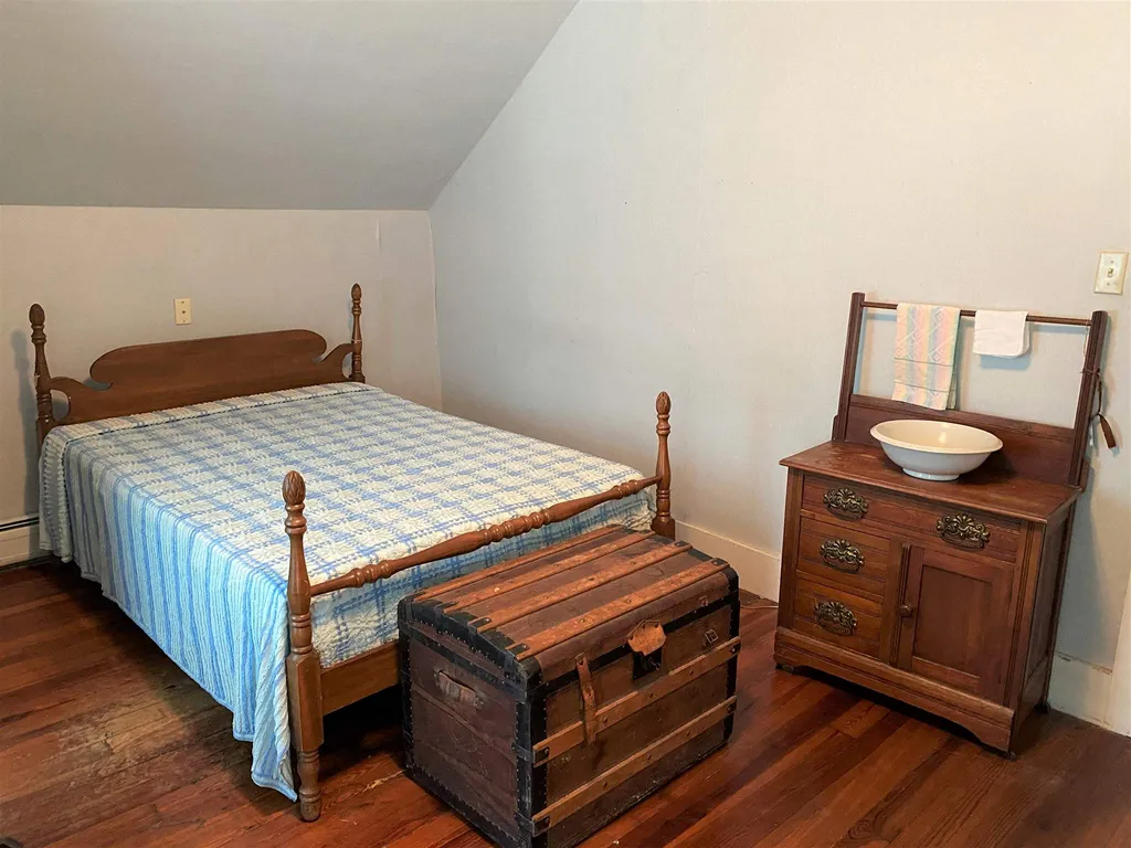 10 Richardson Court Keene NH 03431
