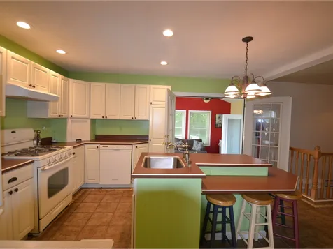 81 Sunset Drive Burlington VT 05408