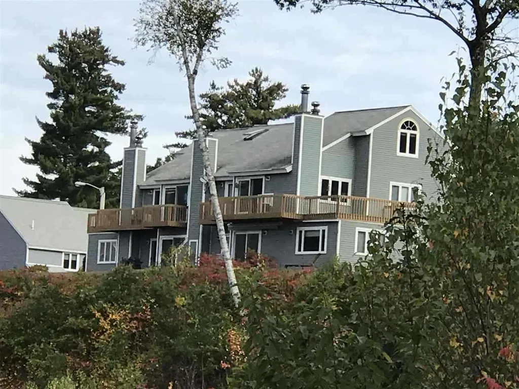 22 Circle Drive Ashland NH 03217