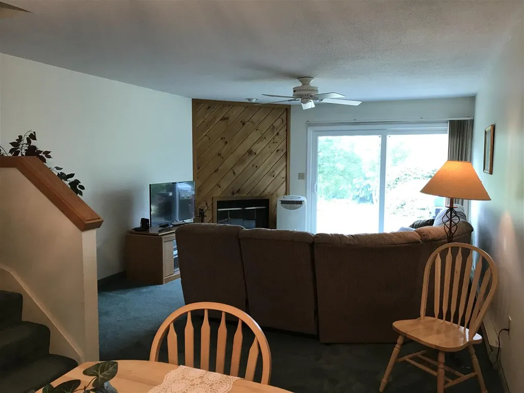 22 Circle Drive Ashland NH 03217