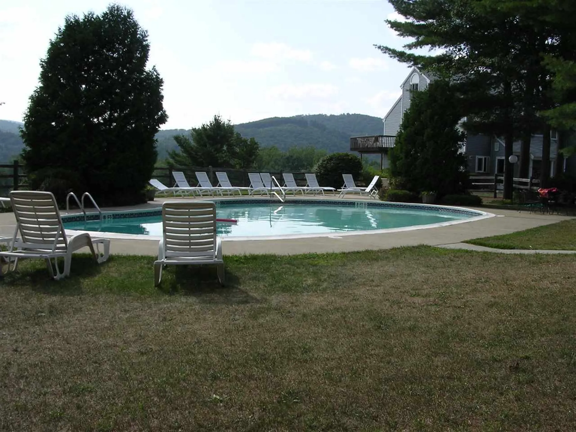 22 Circle Drive Ashland NH 03217