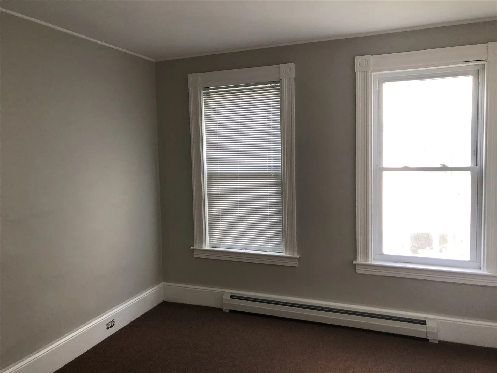 359 Lake Avenue Manchester NH 03103