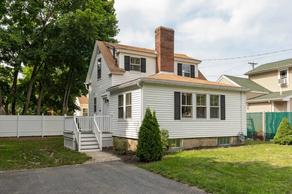 5 Echo Avenue Portsmouth NH 03801