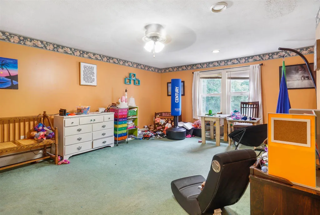 14 Hoyt Street Merrimack NH 03054