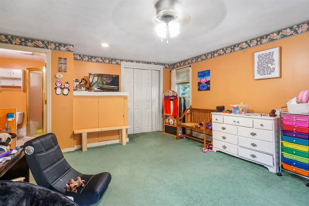 14 Hoyt Street Merrimack NH 03054