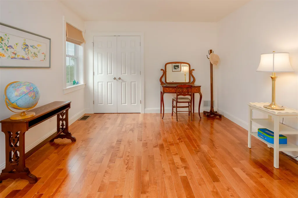 170 Allen Road East South Burlington VT 05403
