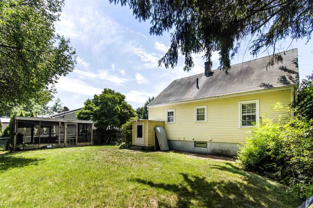 45 Applevale Drive Dover NH 03820
