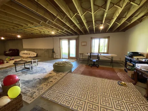 160 Willow Lane Newport City VT 05855
